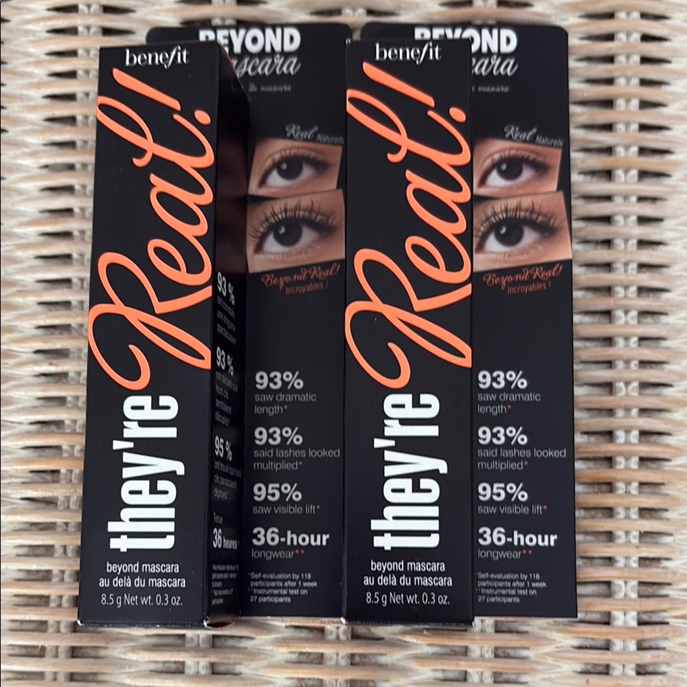 Benefit They're Real Mascara Black Volumizing Lengthening
